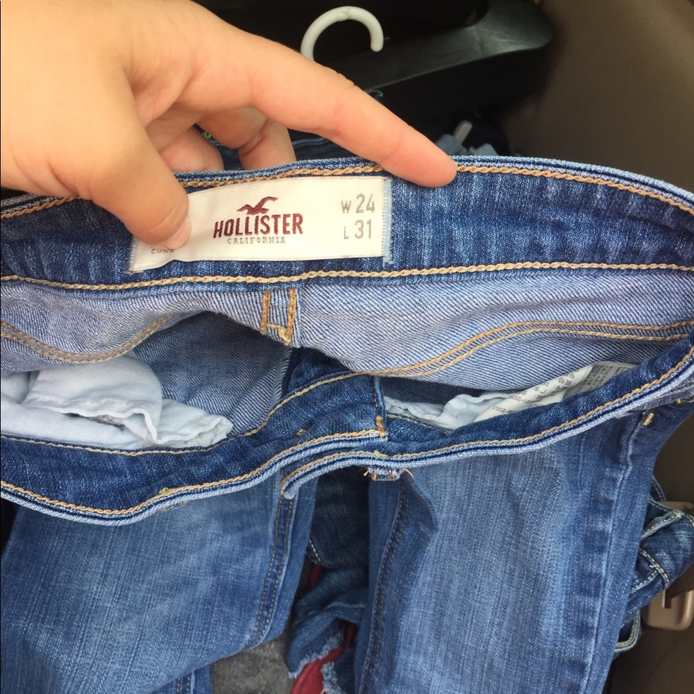 Jeans - Picture 2 of 3
